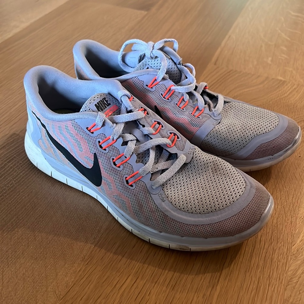 Nike Running Shoe SIZE 8